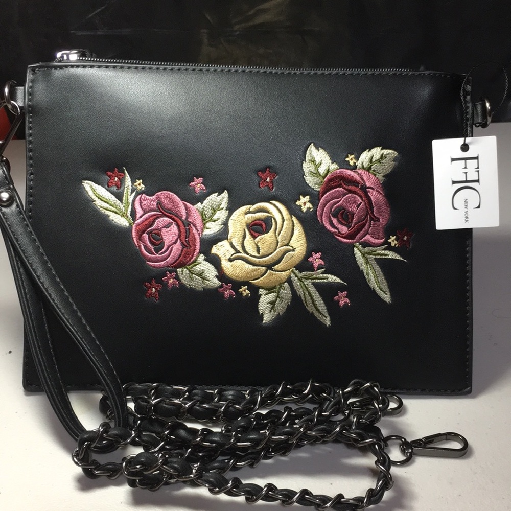 🔥Prom Favorite 🔥 NWT BLACK  Wristlet/Crossbody